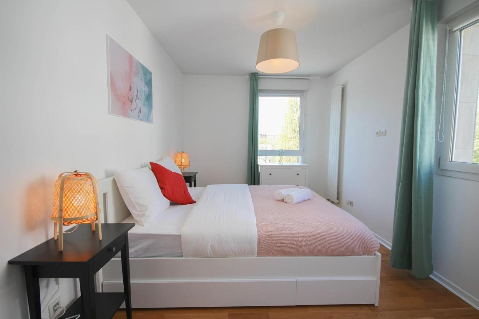 Apartment In Residence With Balcony And Parking Lille Eksteriør bilde
